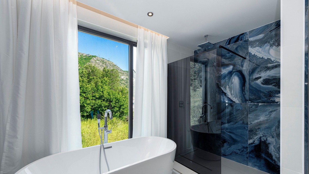 Photo of Bathroom in Plat