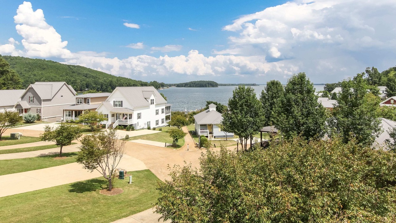 Photo of Others in Leesburg