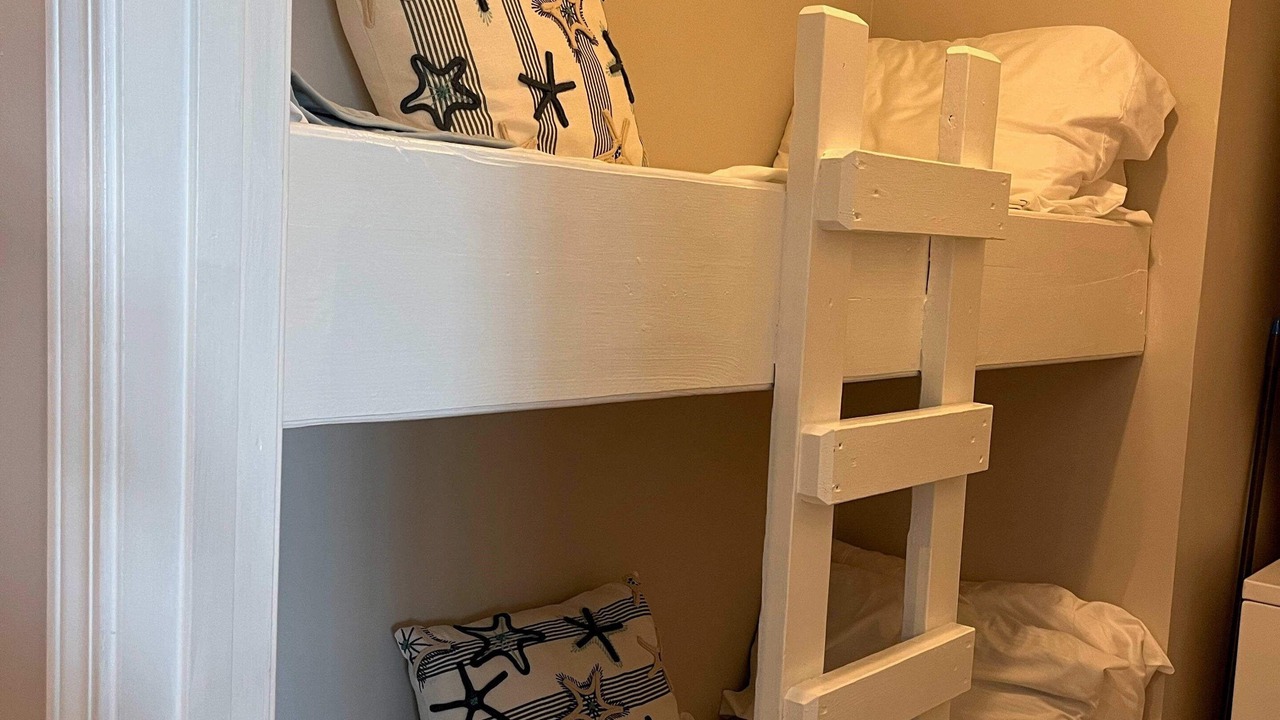 Photo of Bedroom in Leesburg