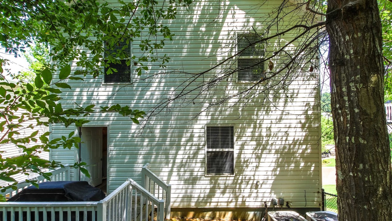 Photo of Others in Leesburg