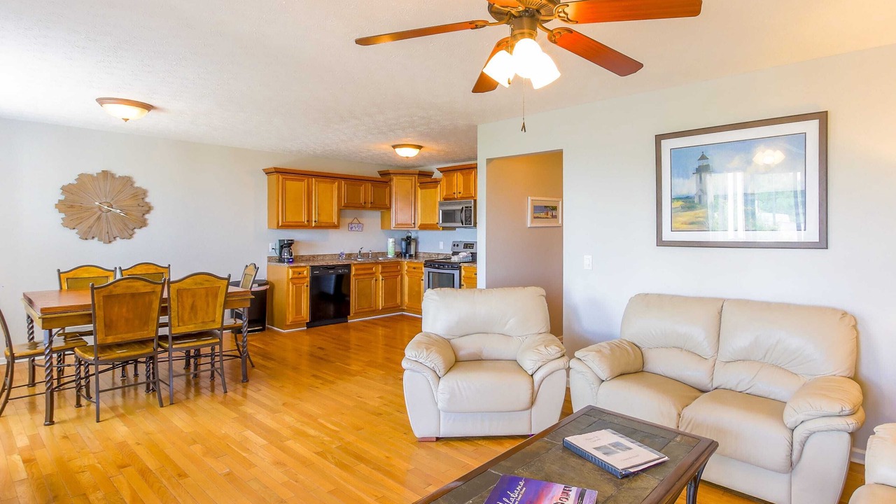 Photo of Livingroom in Leesburg