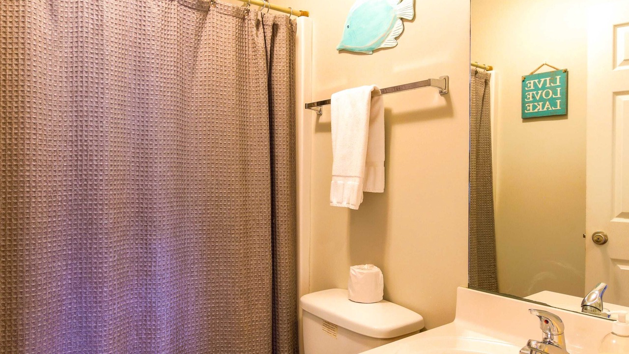 Photo of Bathroom in Leesburg