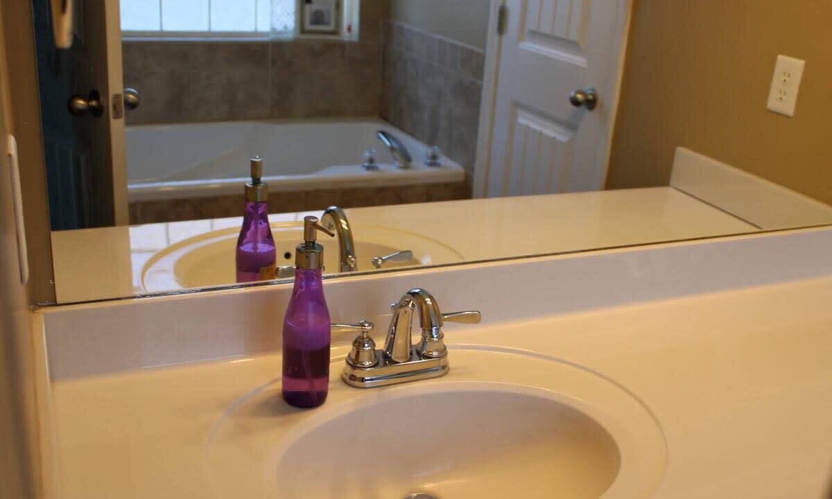 Photo of Bathroom in Leesburg