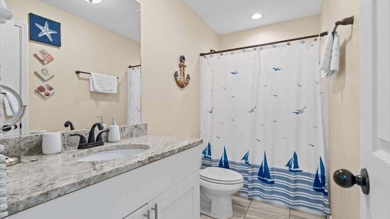 Photo of Bathroom in Leesburg