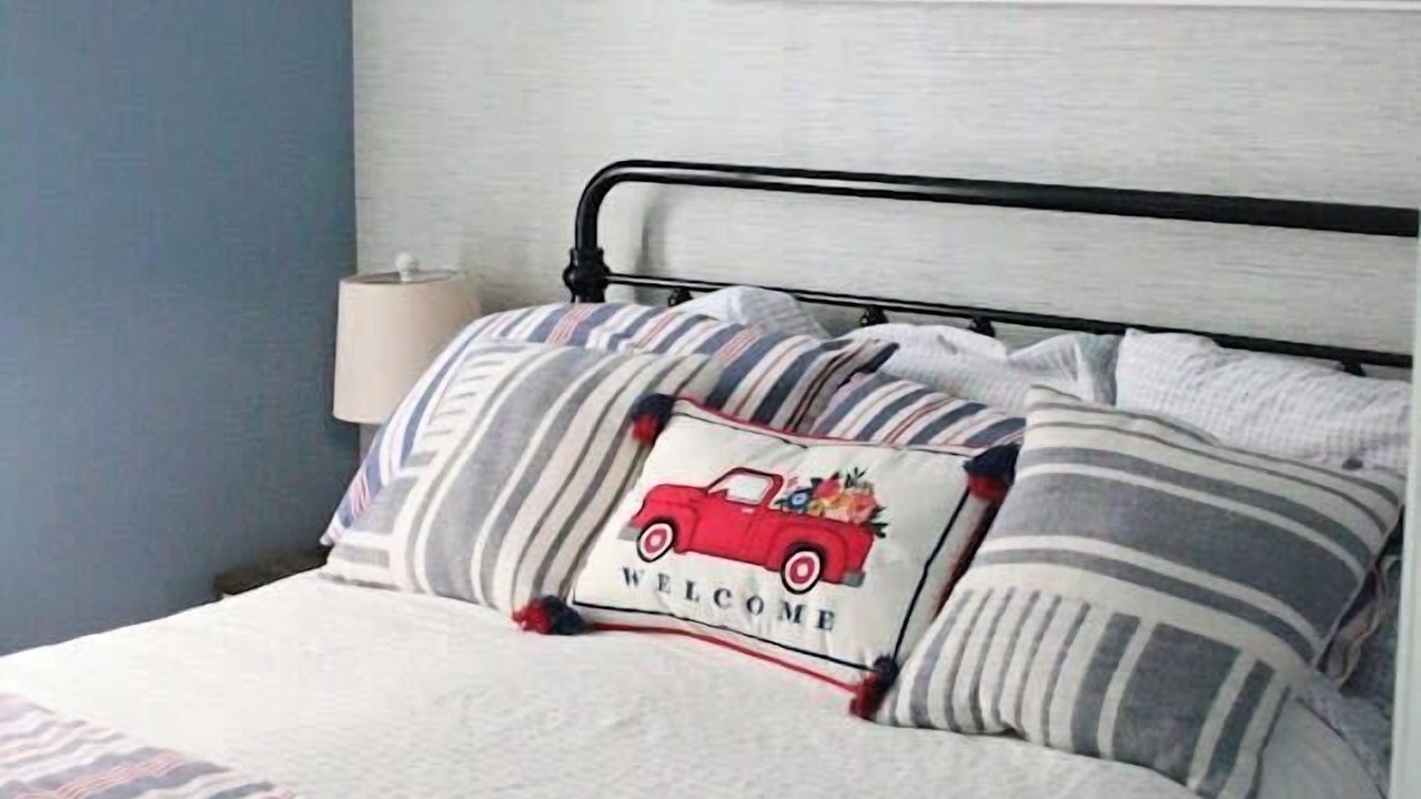 Photo of Bedroom in Leesburg