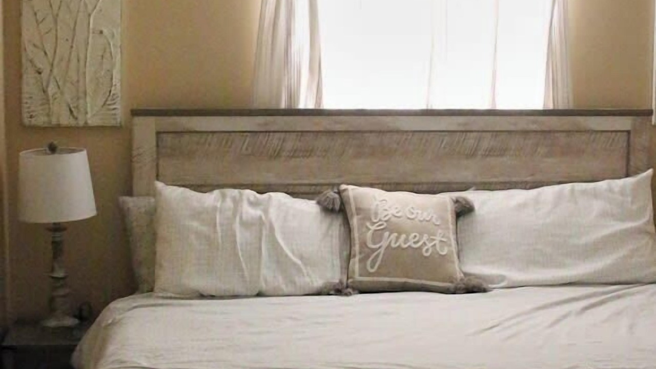 Photo of Bedroom in Leesburg