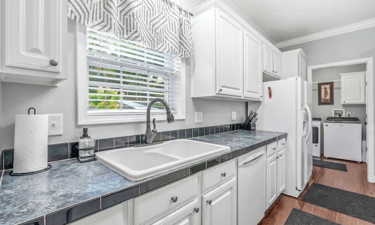 Photo of Kitchen in Six Mile