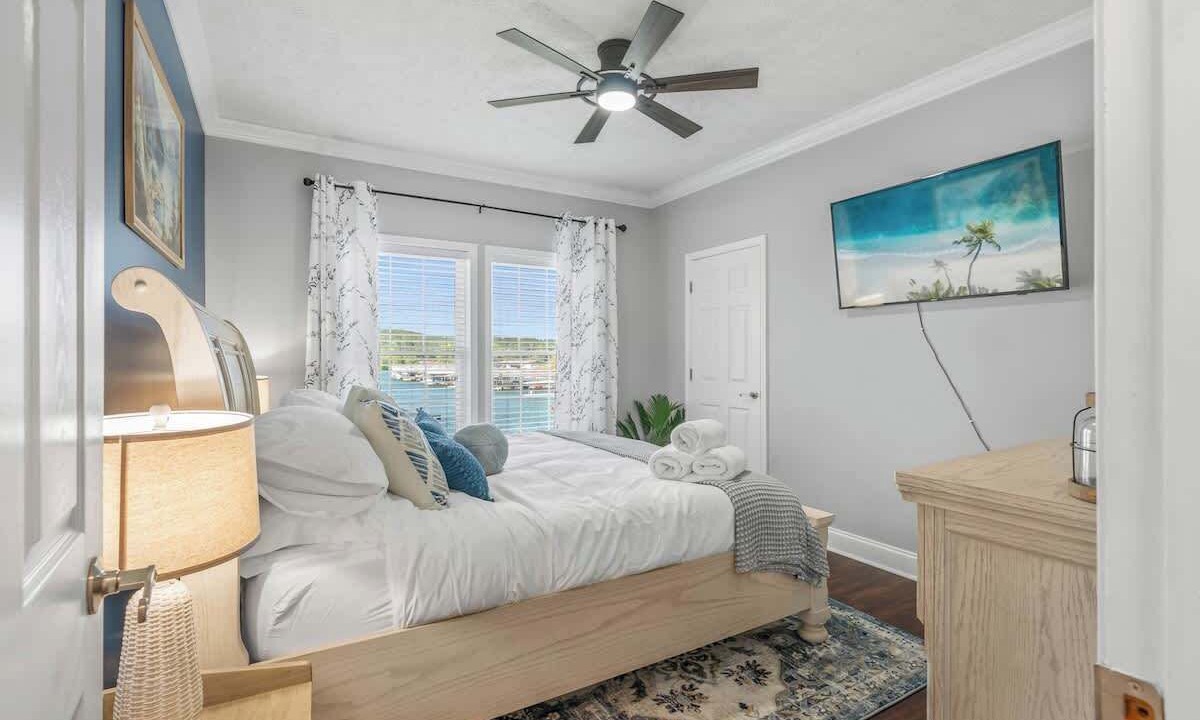 Photo of Bedroom in Six Mile