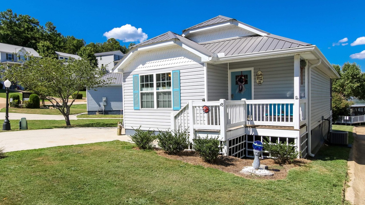 Photo of Others in Leesburg