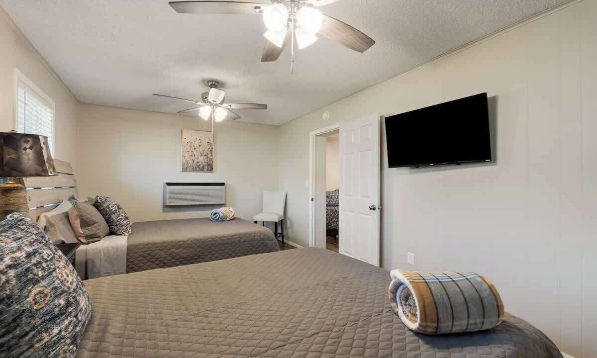 Photo of Bedroom in Van Buren