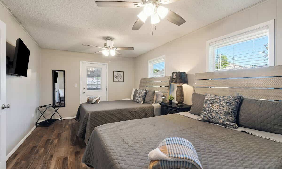 Photo of Bedroom in Van Buren