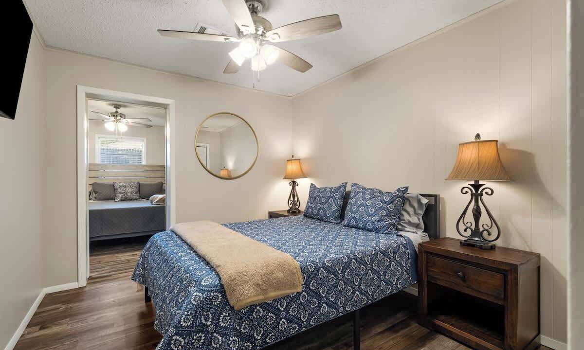 Photo of Bedroom in Van Buren