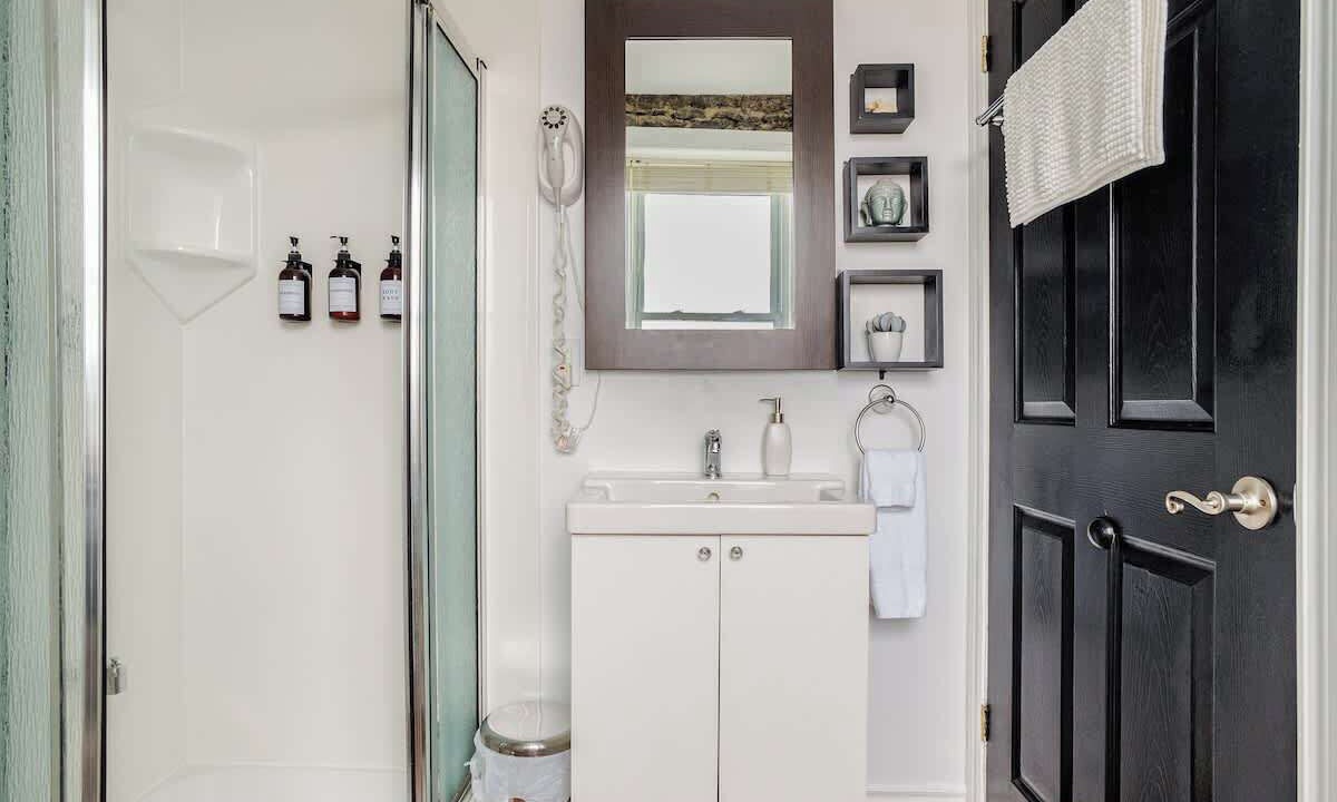 Photo of Bathroom in Belleville
