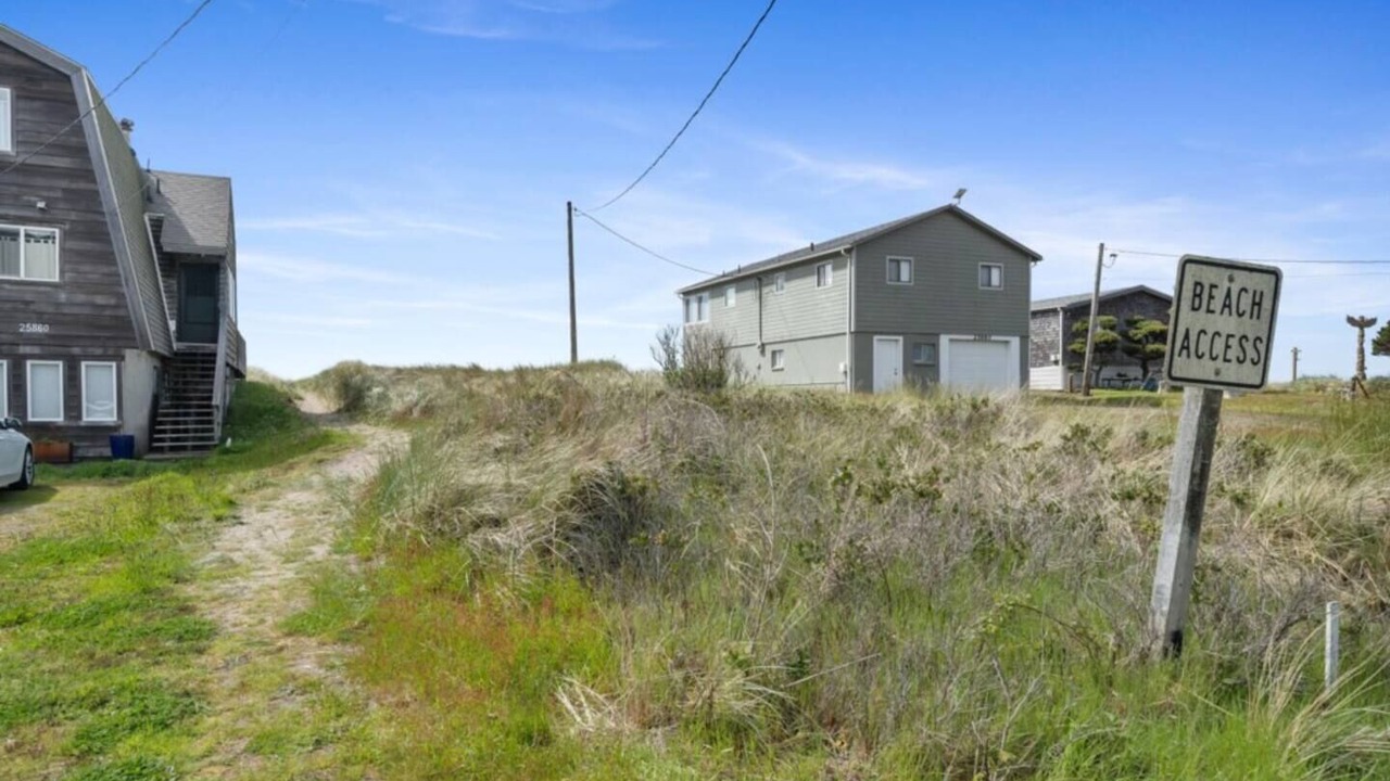 Photo of Outdoor in Rockaway Beach