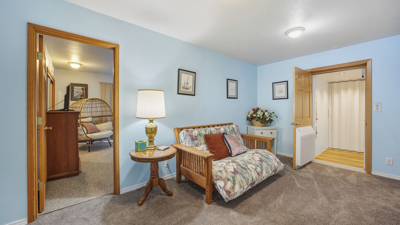 Photo of Livingroom in Cape Meares
