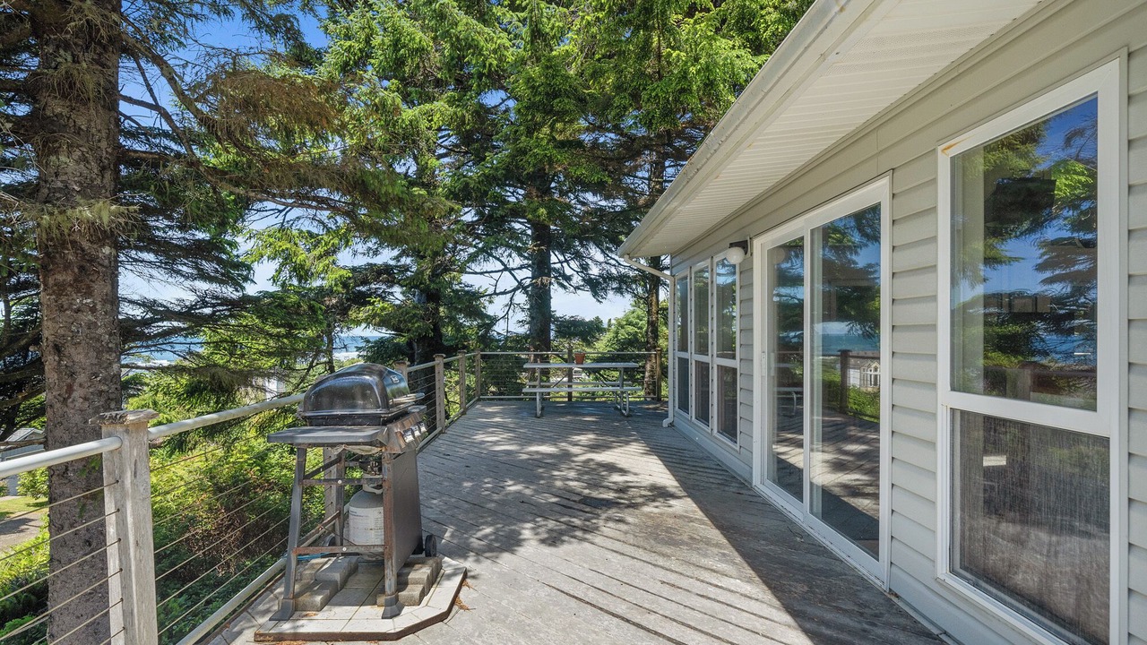Photo of Patio Balcony in Cape Meares