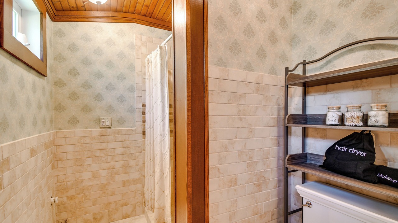 Photo of Bathroom in Town of Varick