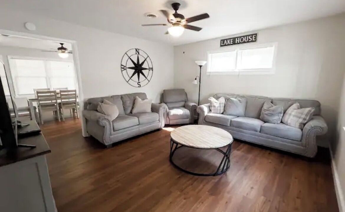 Photo of Livingroom in Scottsboro