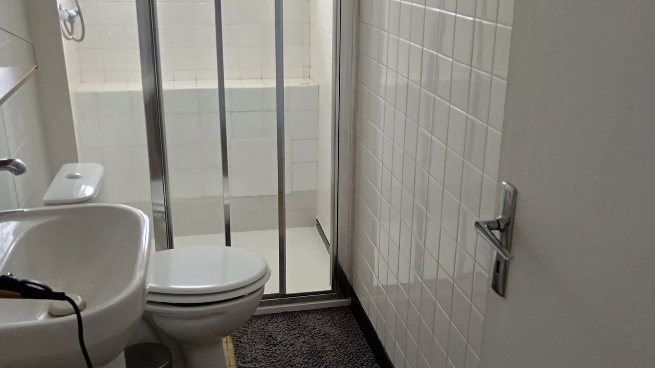 Photo of Bathroom in Plouray