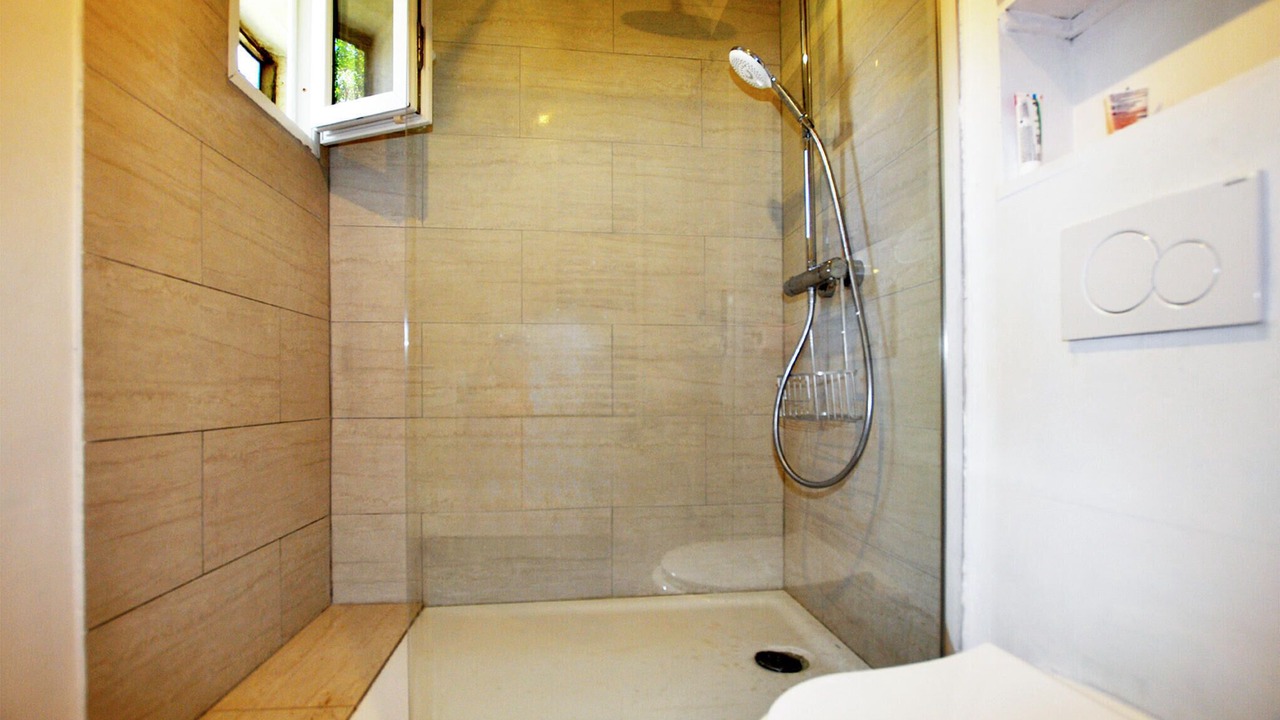 Photo of Bathroom in Bizanet