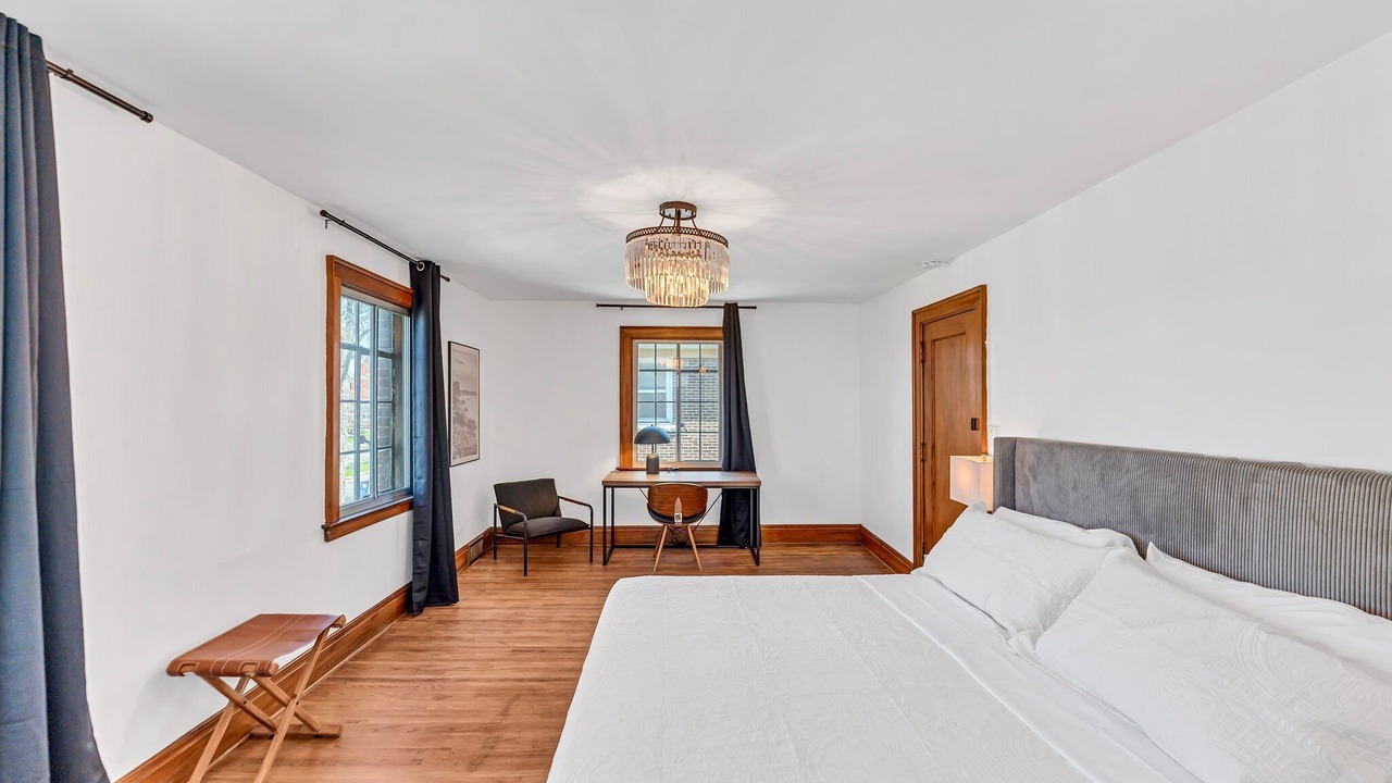 Photo of Bedroom in Niagara Falls