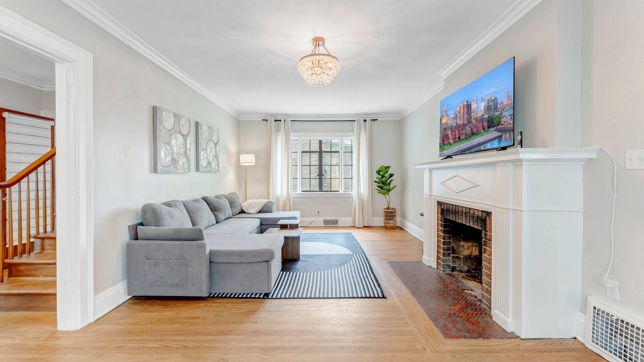 Photo of Livingroom in Niagara Falls