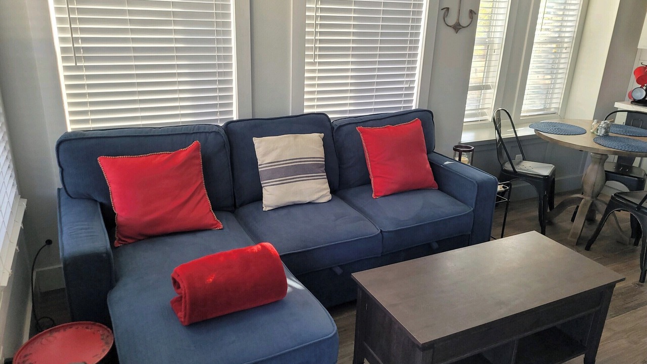 Photo of Livingroom in Blue