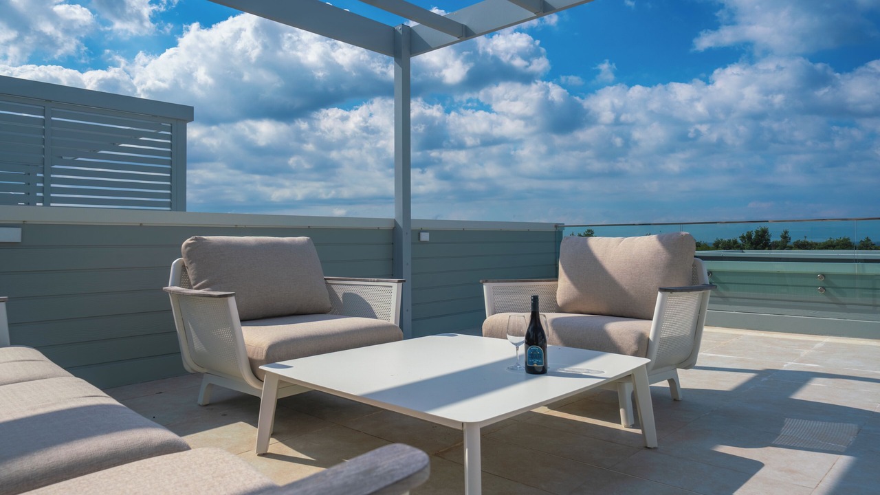 Photo of Others in Magenta Shores