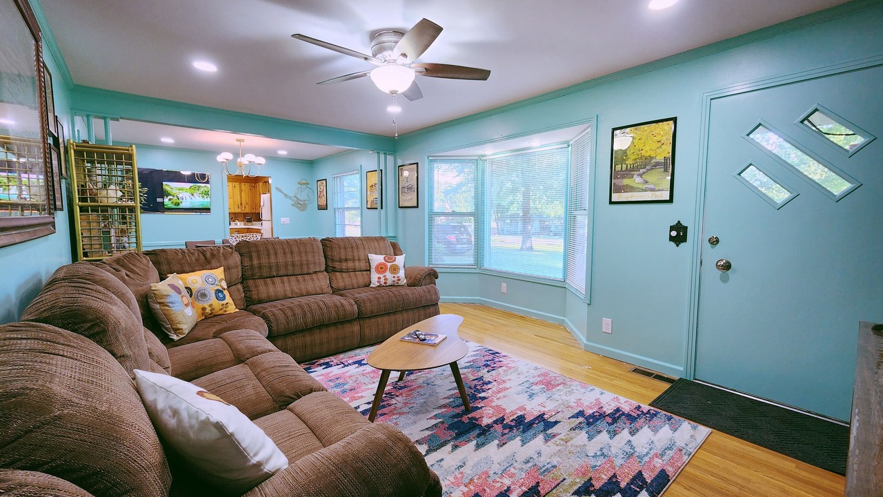 Photo of Livingroom in Donelson