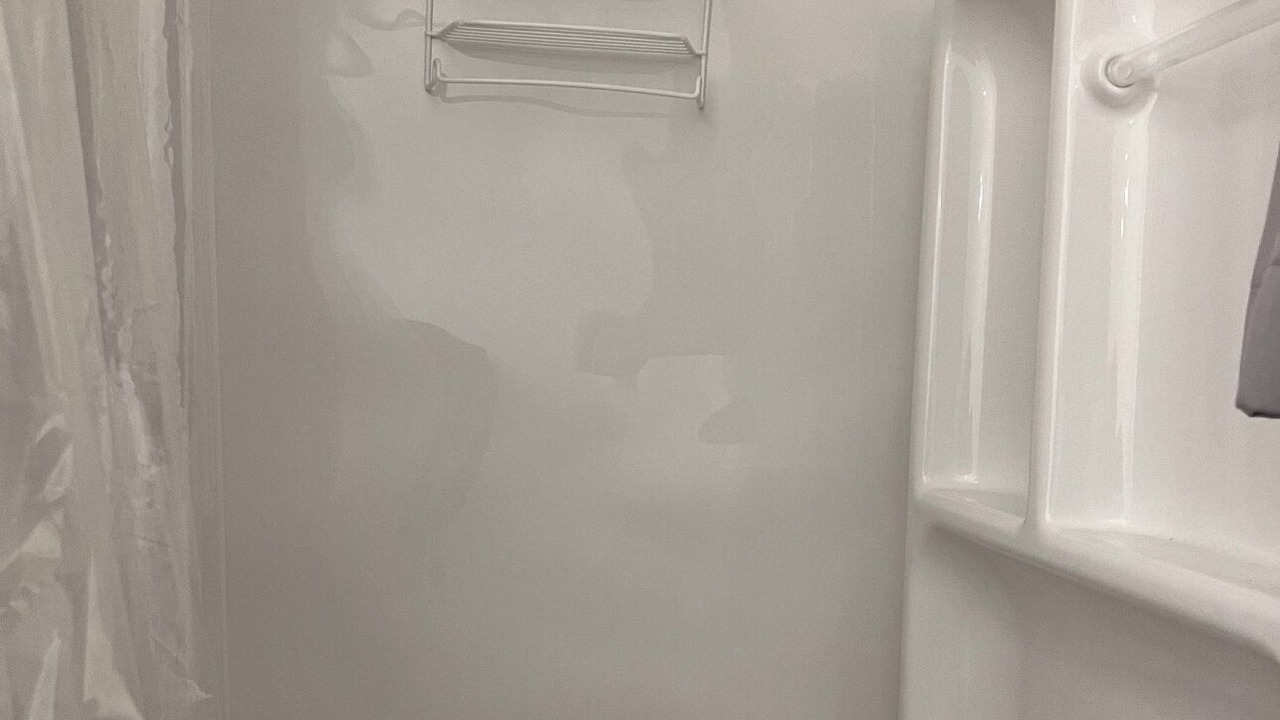 Photo of Bathroom in Albion