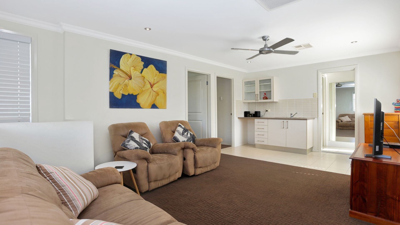 Photo of Livingroom in Hawks Nest