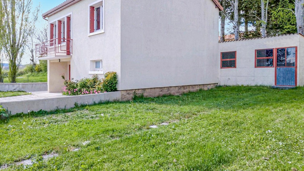 Photo of Others in Ceaux-d'Allegre