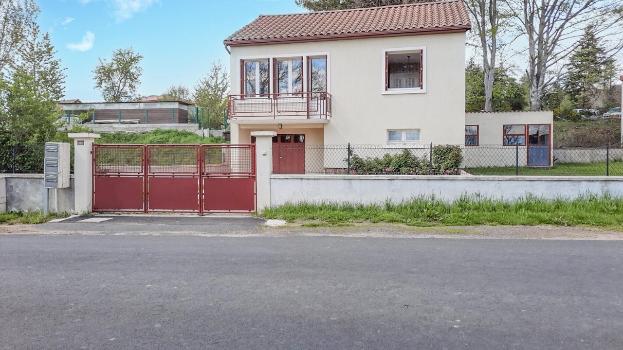 Photo of Others in Ceaux-d'Allegre