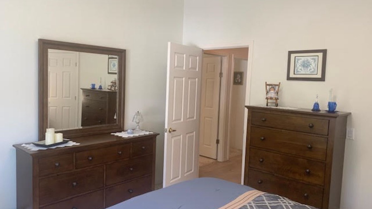 Photo of Bedroom in Shady Cove