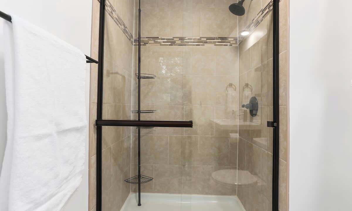 Photo of Bathroom in Nall Hills