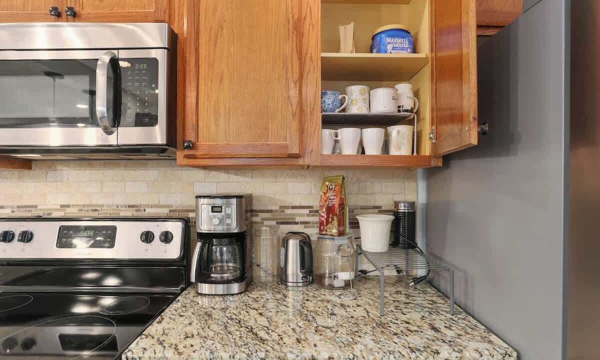 Photo of Kitchen in Nall Hills