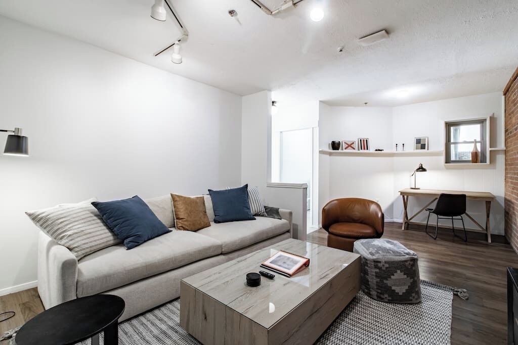 Photo of Livingroom in The Flats