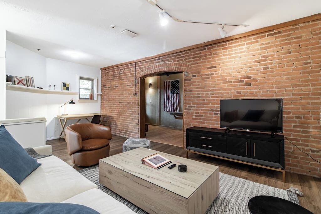 Photo of Livingroom in The Flats