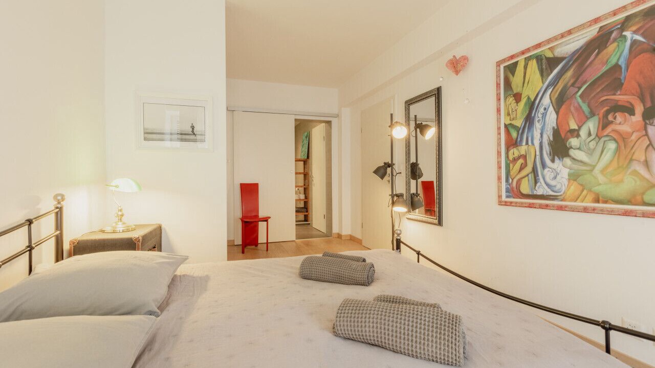 Photo of Bedroom in Les Eaux-Vives