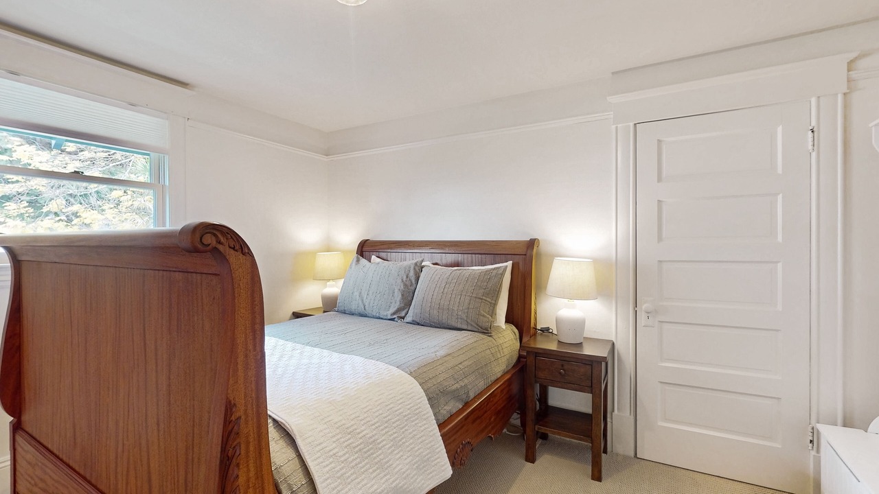 Photo of Bedroom in Kingston