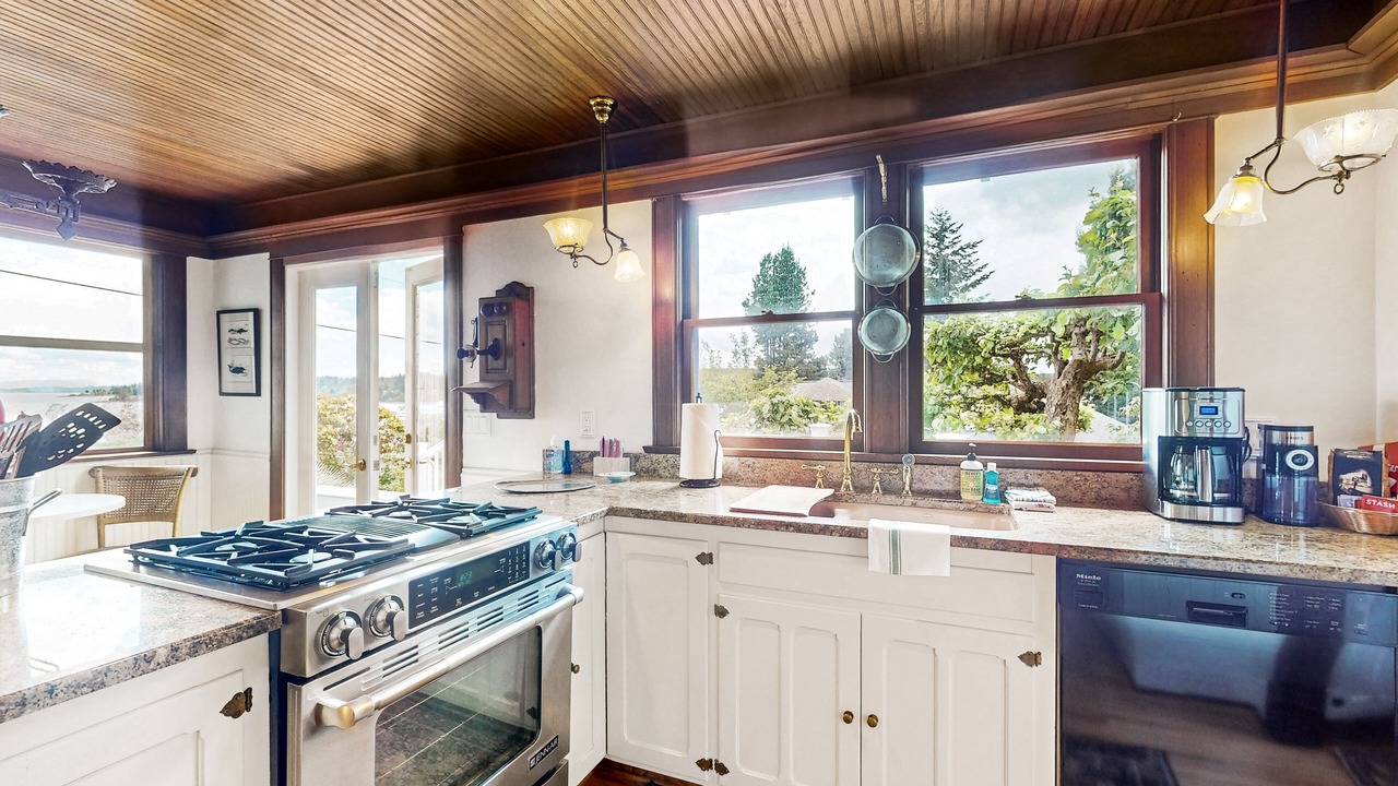 Photo of Kitchen in Kingston