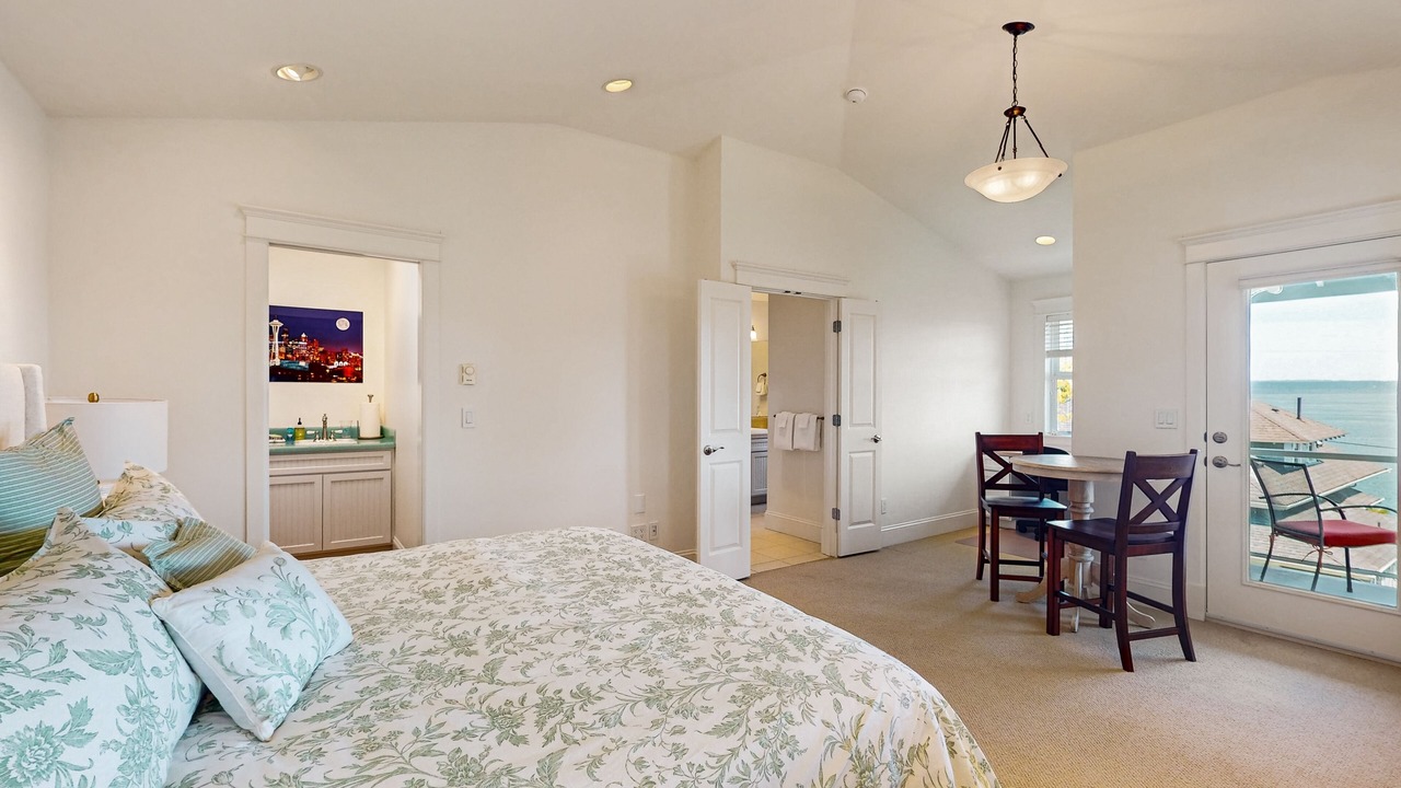 Photo of Bedroom in Kingston