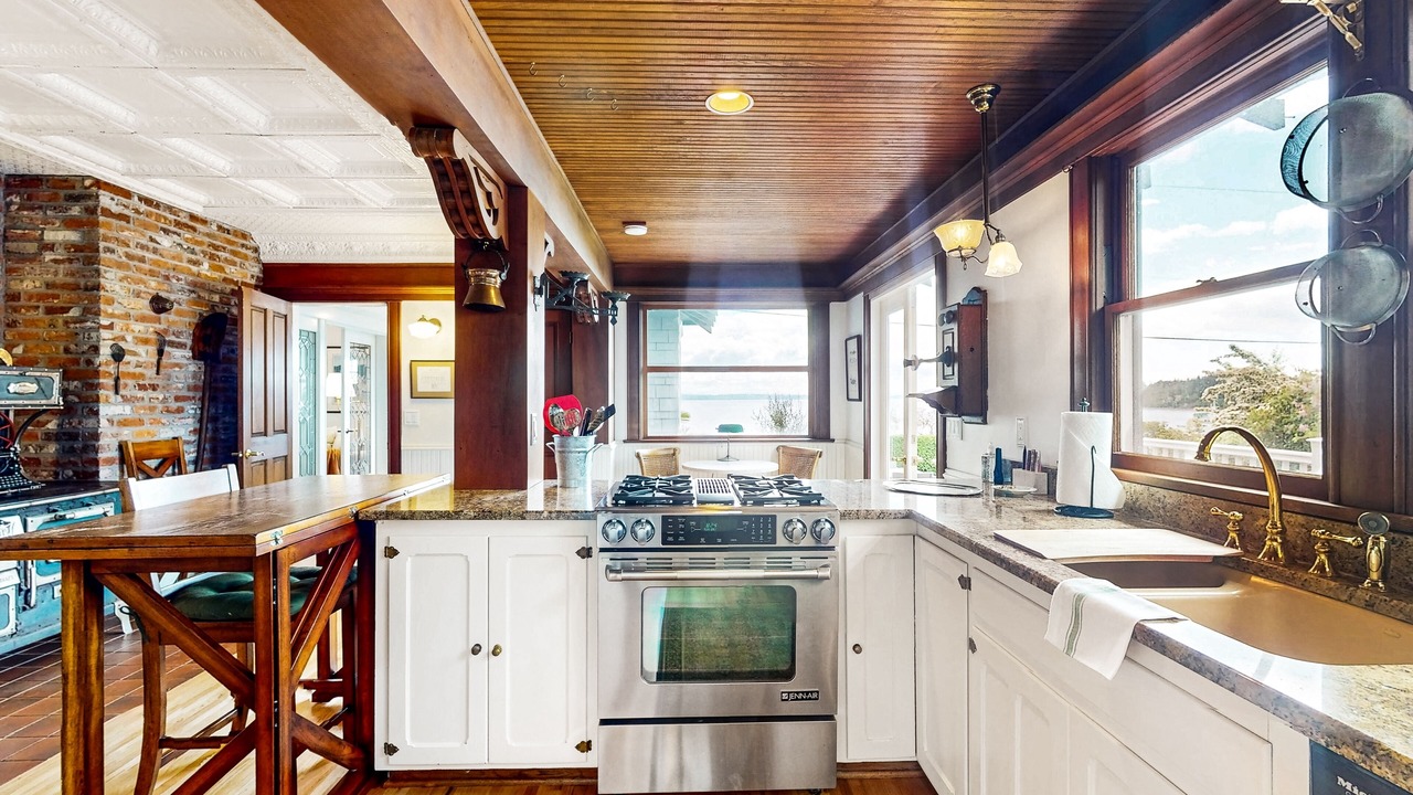 Photo of Kitchen in Kingston