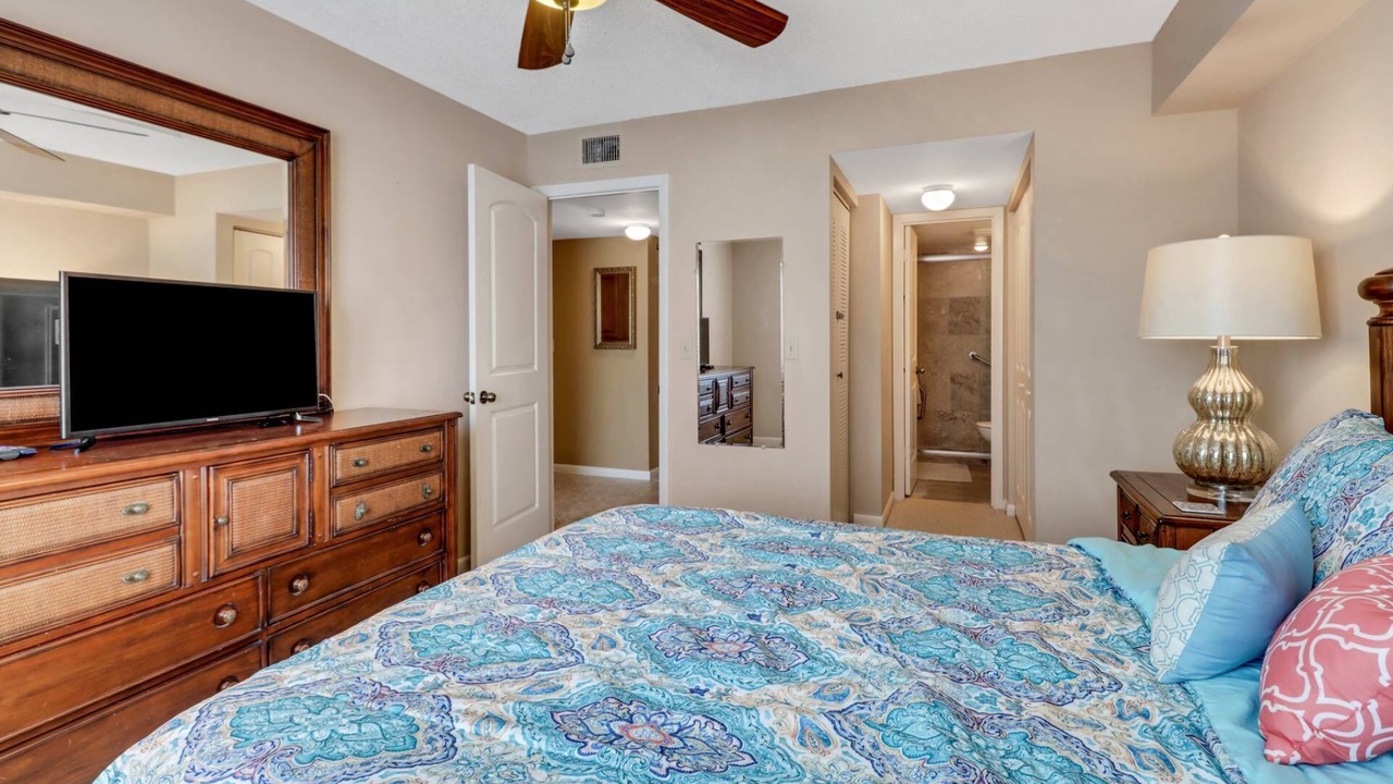 Photo of Bathroom in Edgewood
