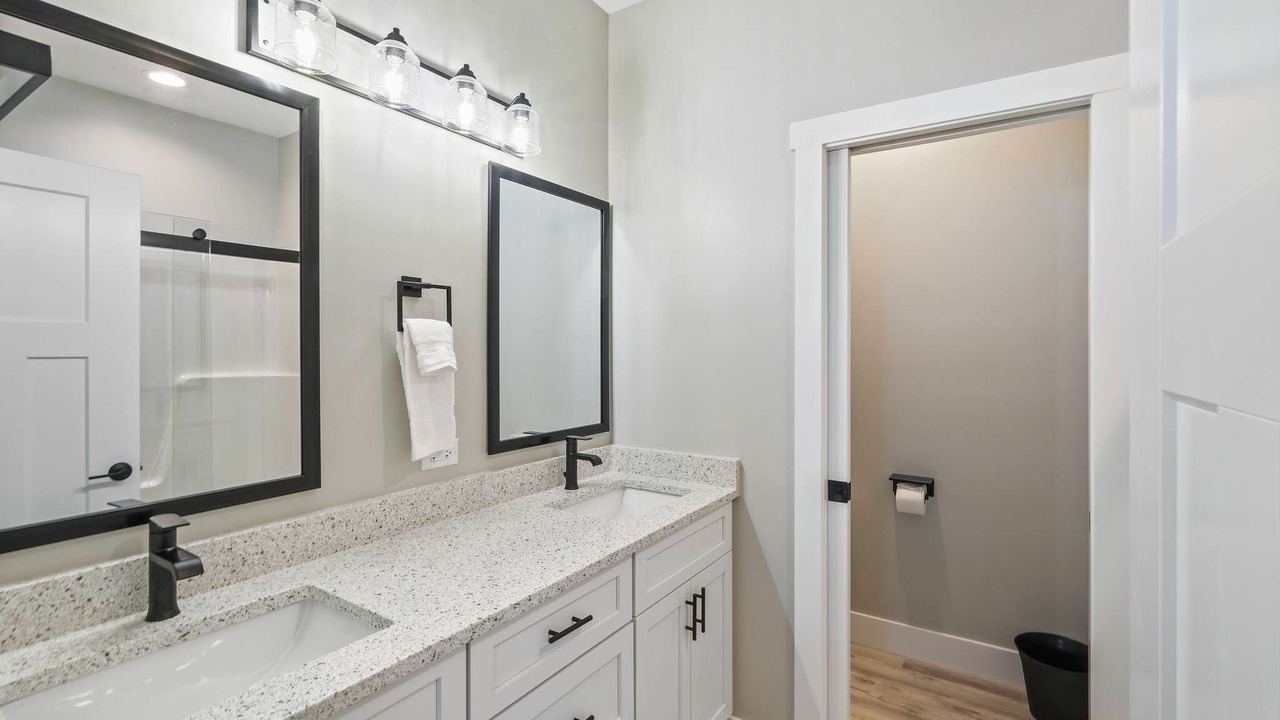 Photo of Bathroom in Ottawa