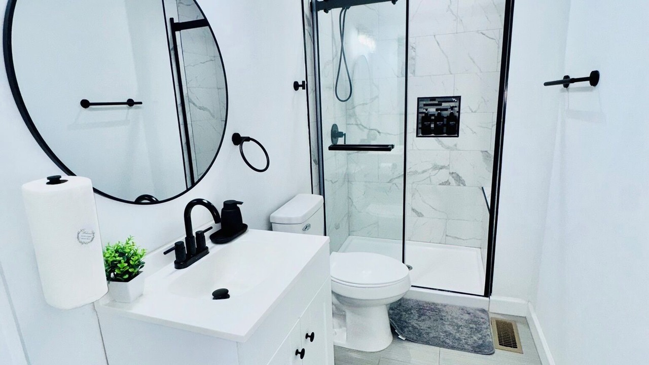Photo of Bathroom in Downtown St. Louis