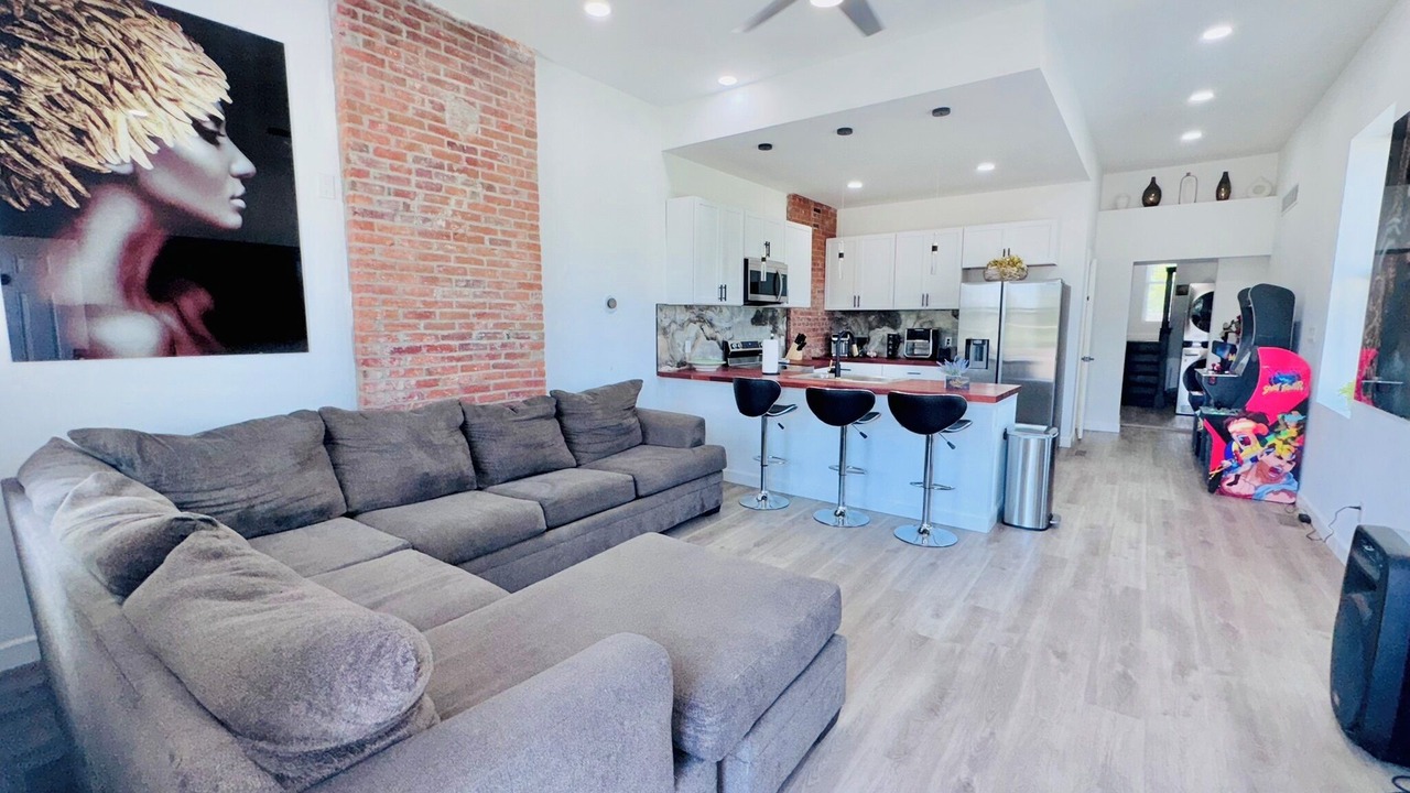 Photo of Livingroom in Downtown St. Louis