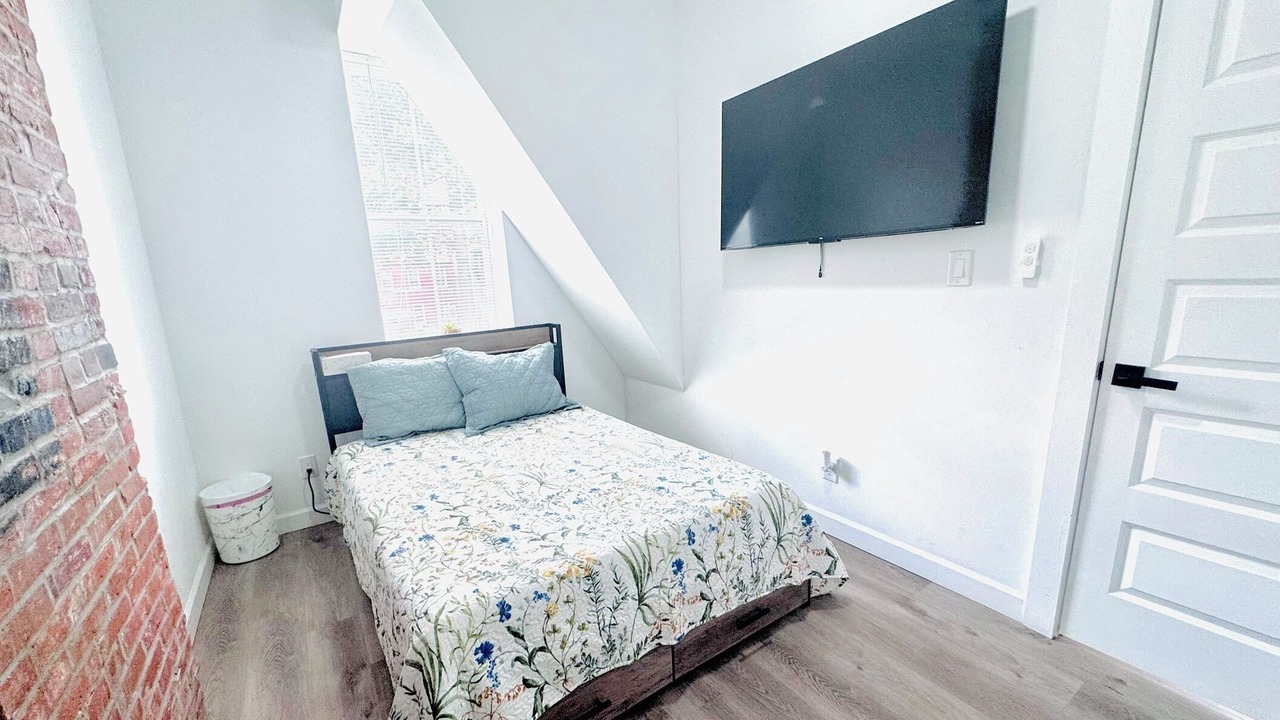 Photo of Bedroom in Downtown St. Louis