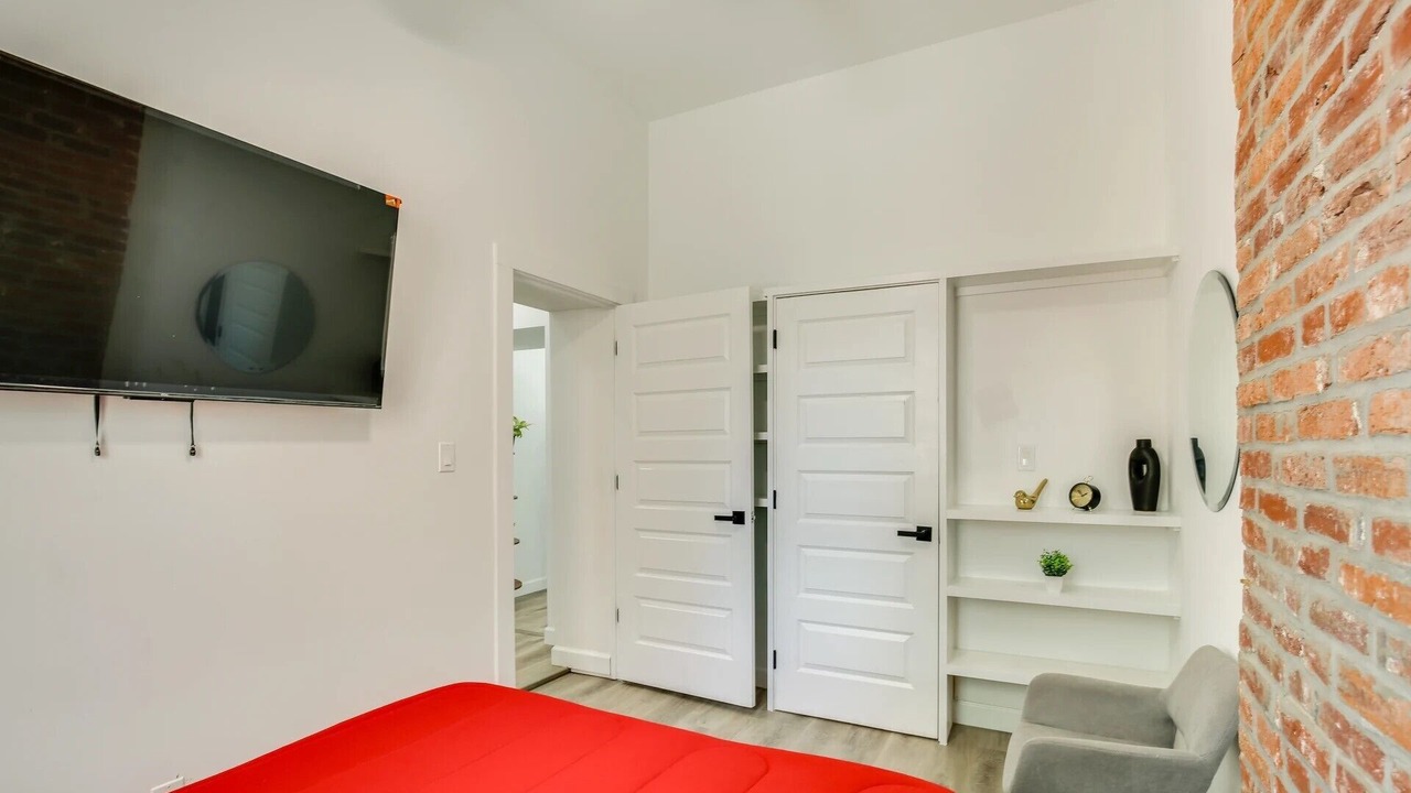 Photo of Bedroom in Downtown St. Louis