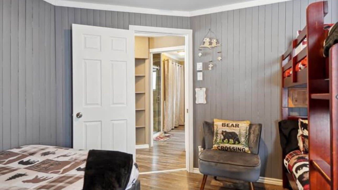 Photo of Bedroom in Saint Come
